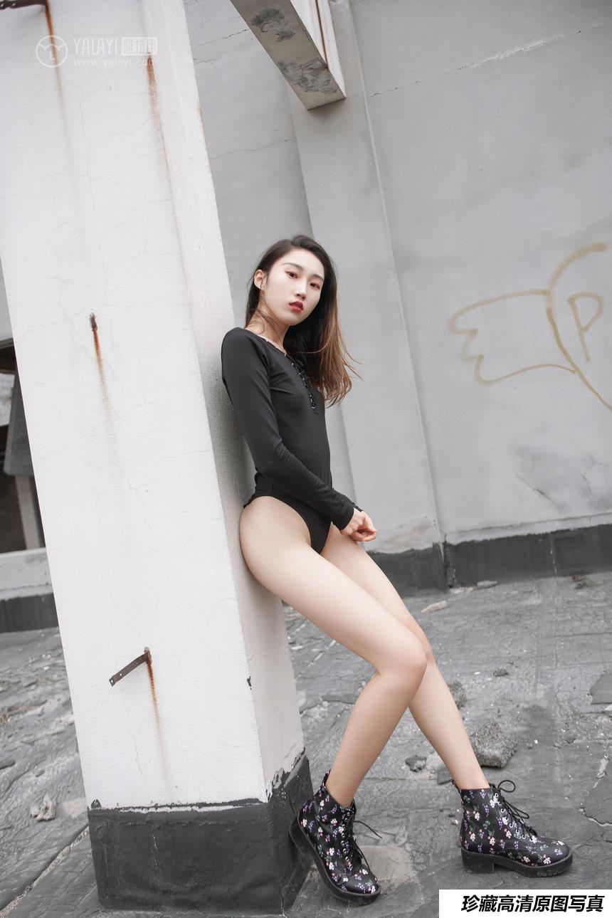 [YALAYI雅拉伊] 2019.04.10 Y122 熏儿 黑色禁地 [42+1P]