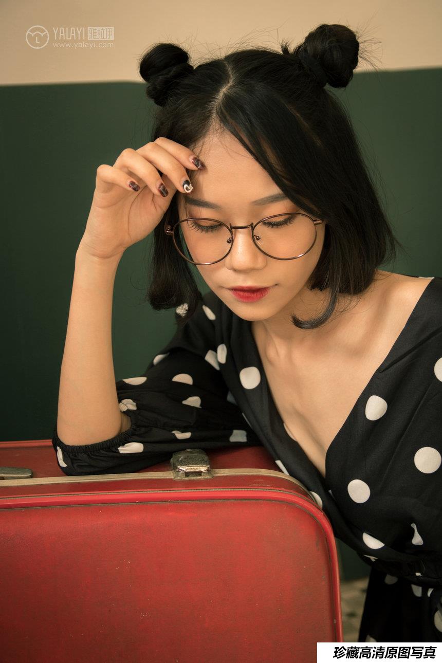 [YALAYI雅拉伊]2018.11.02 No.114 双面伊人 琳琳琛琛