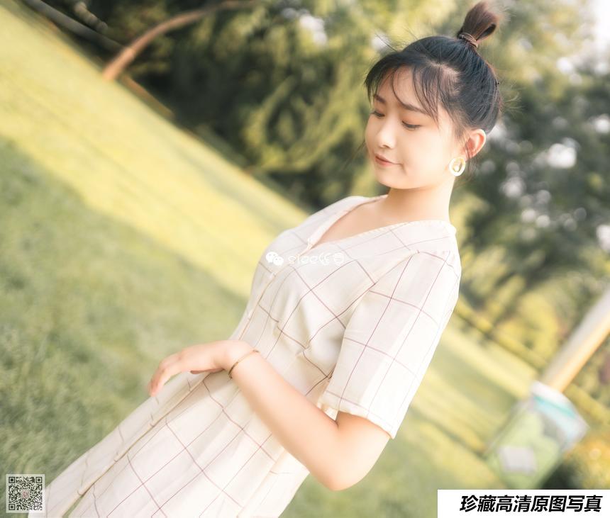 [SIEE丝意] No.031 冰冰 花开无语，叶落有声 [55P-191MB]-绅士图