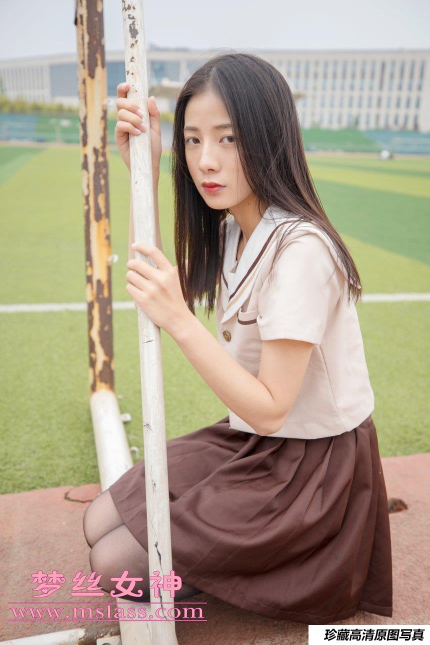 [MSLASS]梦丝女神 - 雪馨 学院的JK黑丝袜 [79P-451MB]