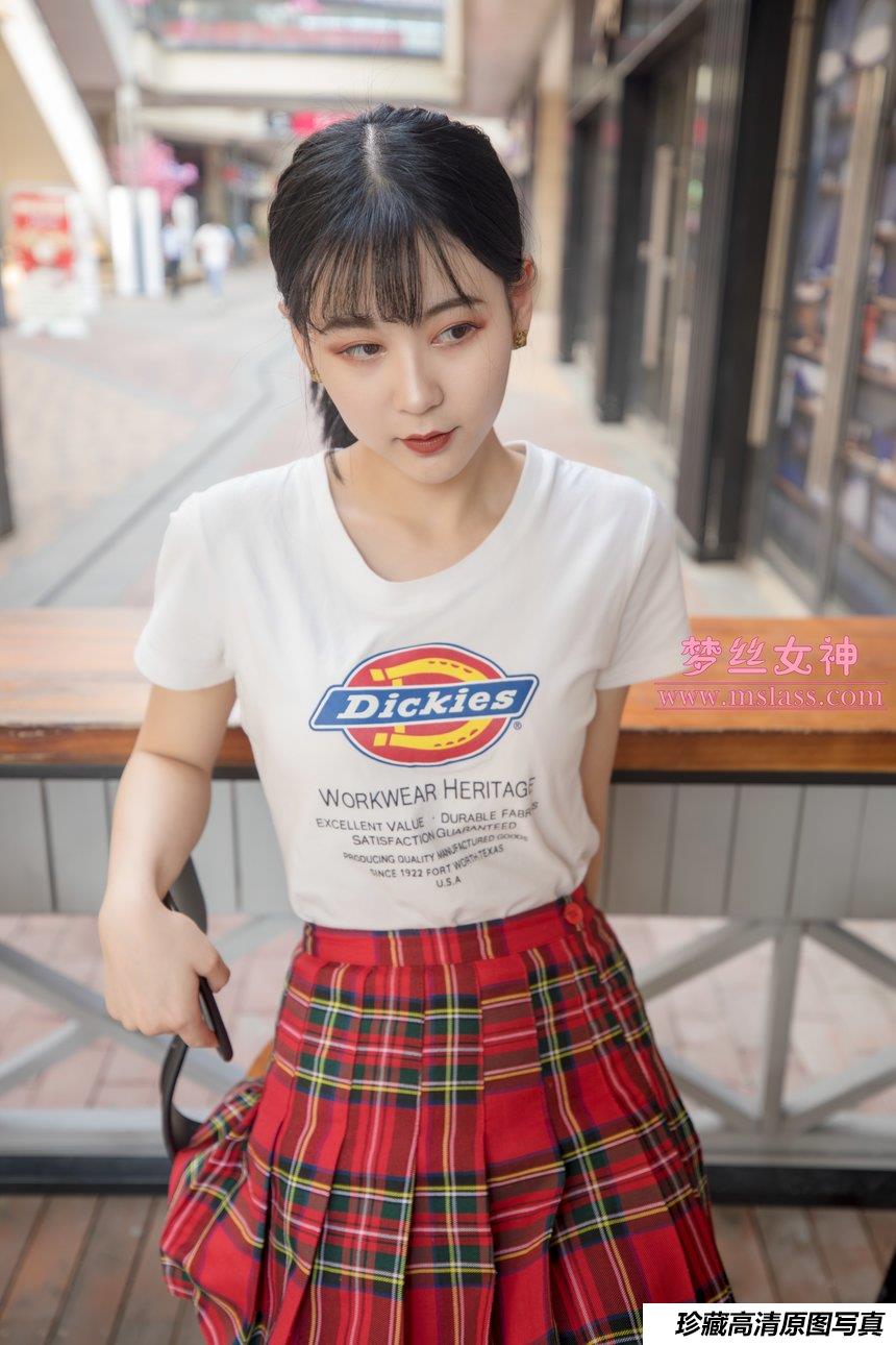 [MSLASS]梦丝女神 - 可岚 油光丝袜的少女 [73P1V-911MB]