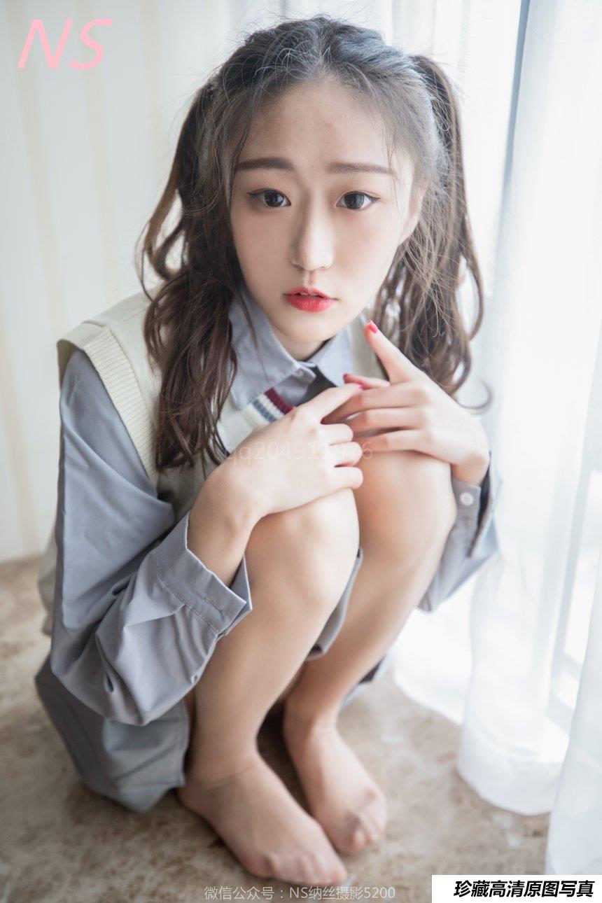 纳丝摄影 小云的丝袜玉足 [88P-765MB]-绅士图