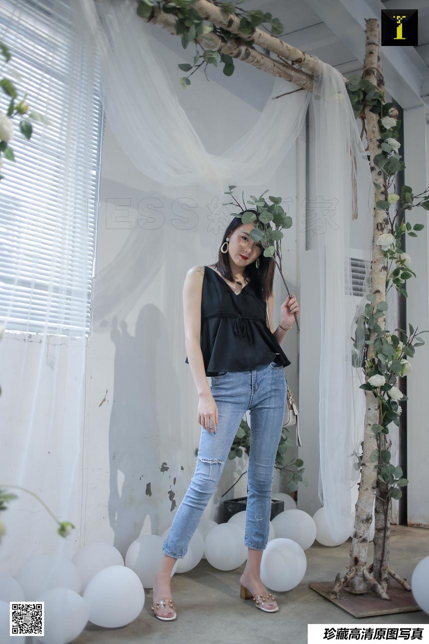 [IESS异思趣向] 2019.09.20 丝享家576：云芝《日常版牛仔裤里丝》[84P23MB]