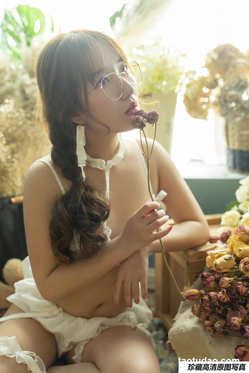 [YALAYI雅拉伊] 2019.06.04 Y298 顾盼兮 老师的假日 [48+1P]