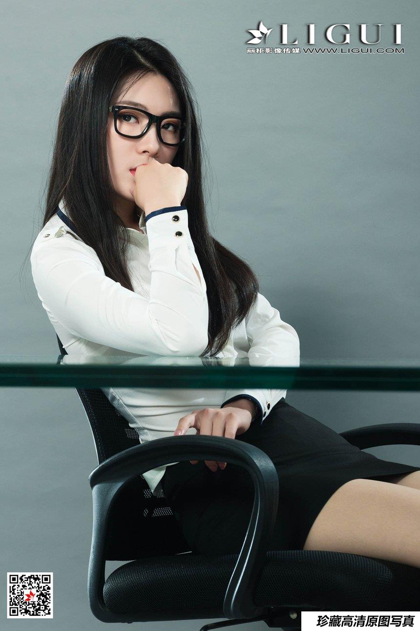 [Ligui丽柜]2019.09.16《职场新秀》-书雅 [43P]