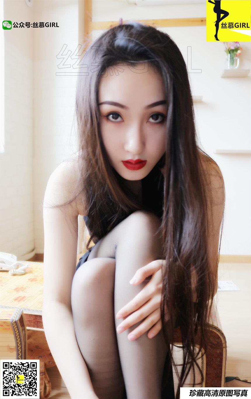 [丝慕写真] 第012期 模特：伊主管 丝密系列《女老大》[83P60.7M]
