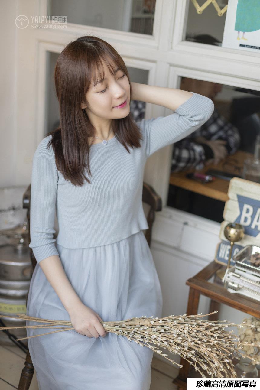 [YALAYI雅拉伊] 2019.06.11 Y249 刘开心 看着你玩 [52+1P]