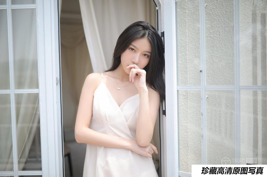 [YALAYI雅拉伊] 2019.06.15 Y310 白璐  听风 [44+1P]