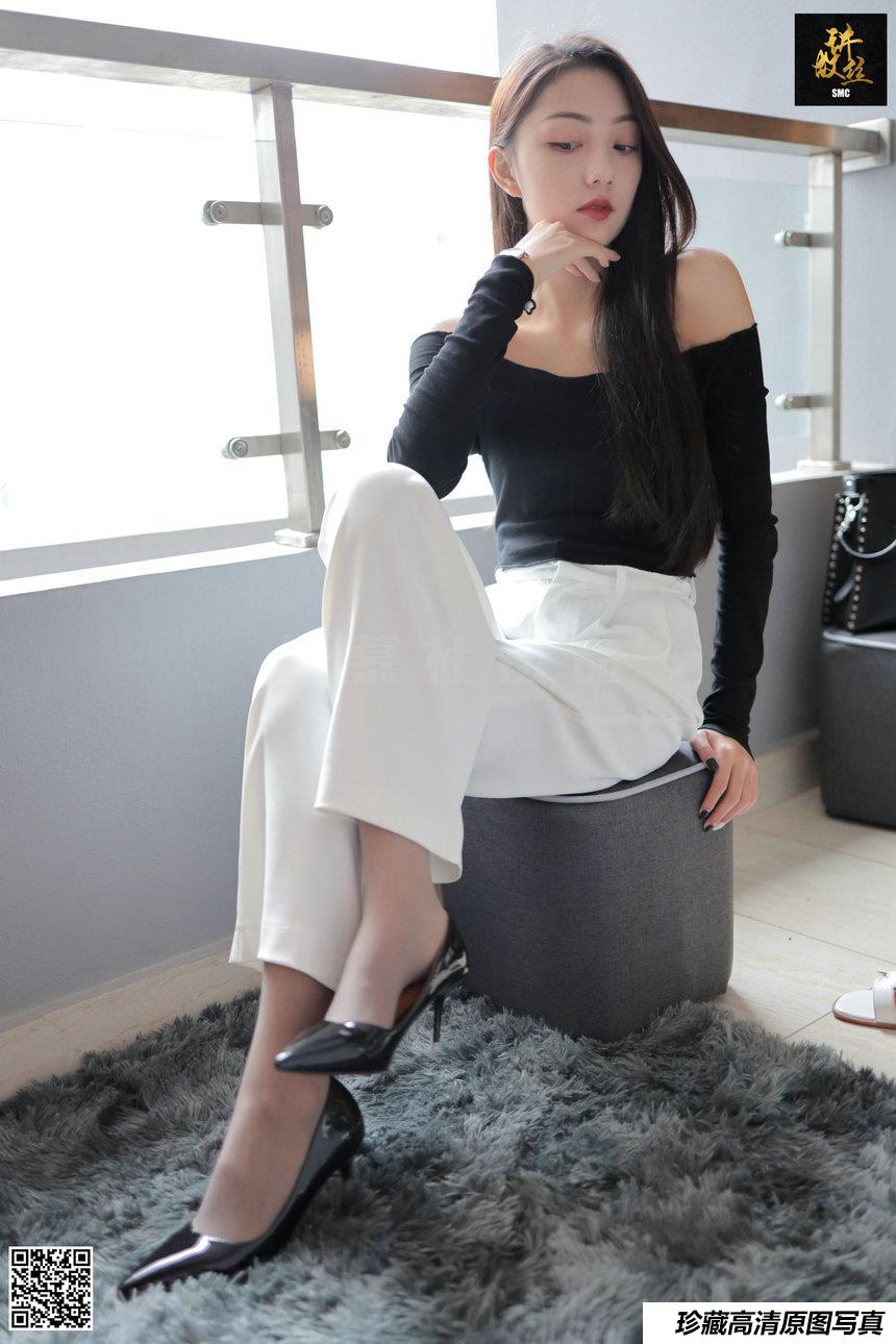 丝慕写真 特写集04 诗晴 - 天鹅绒裤里丝 [75P]