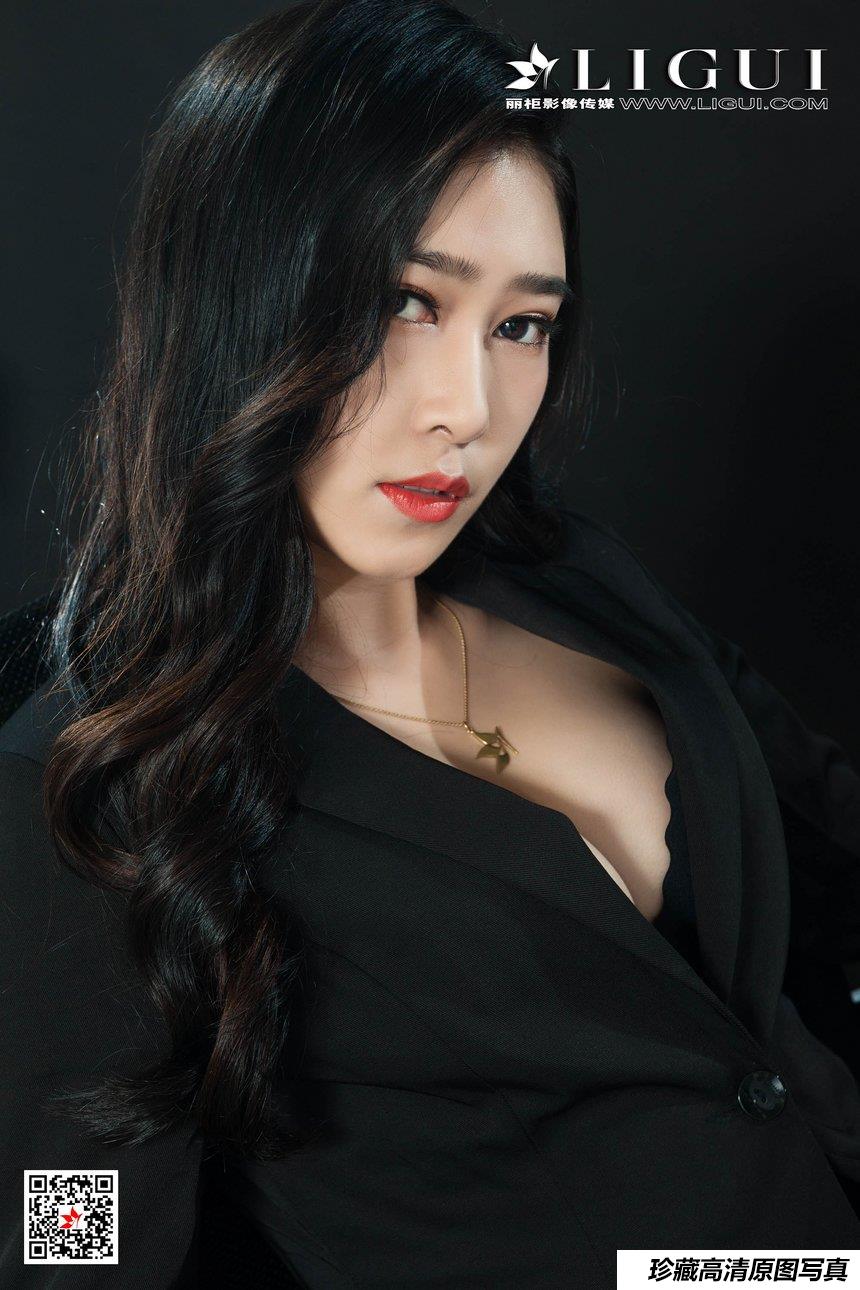 [Ligui丽柜]2019.10.07《职场新秀》-小迪[53P111M]