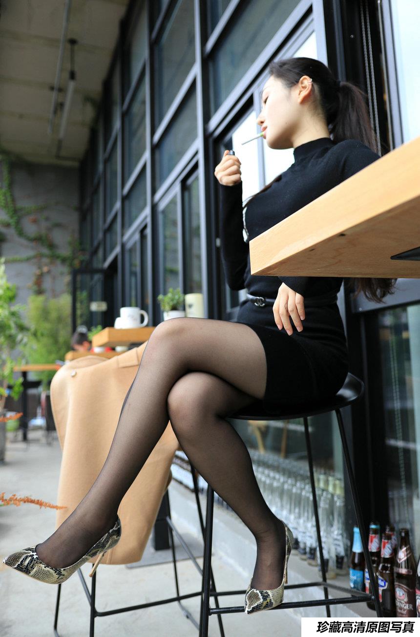 丝慕写真  伊主管 - 和你有个秘密约会 [47P]