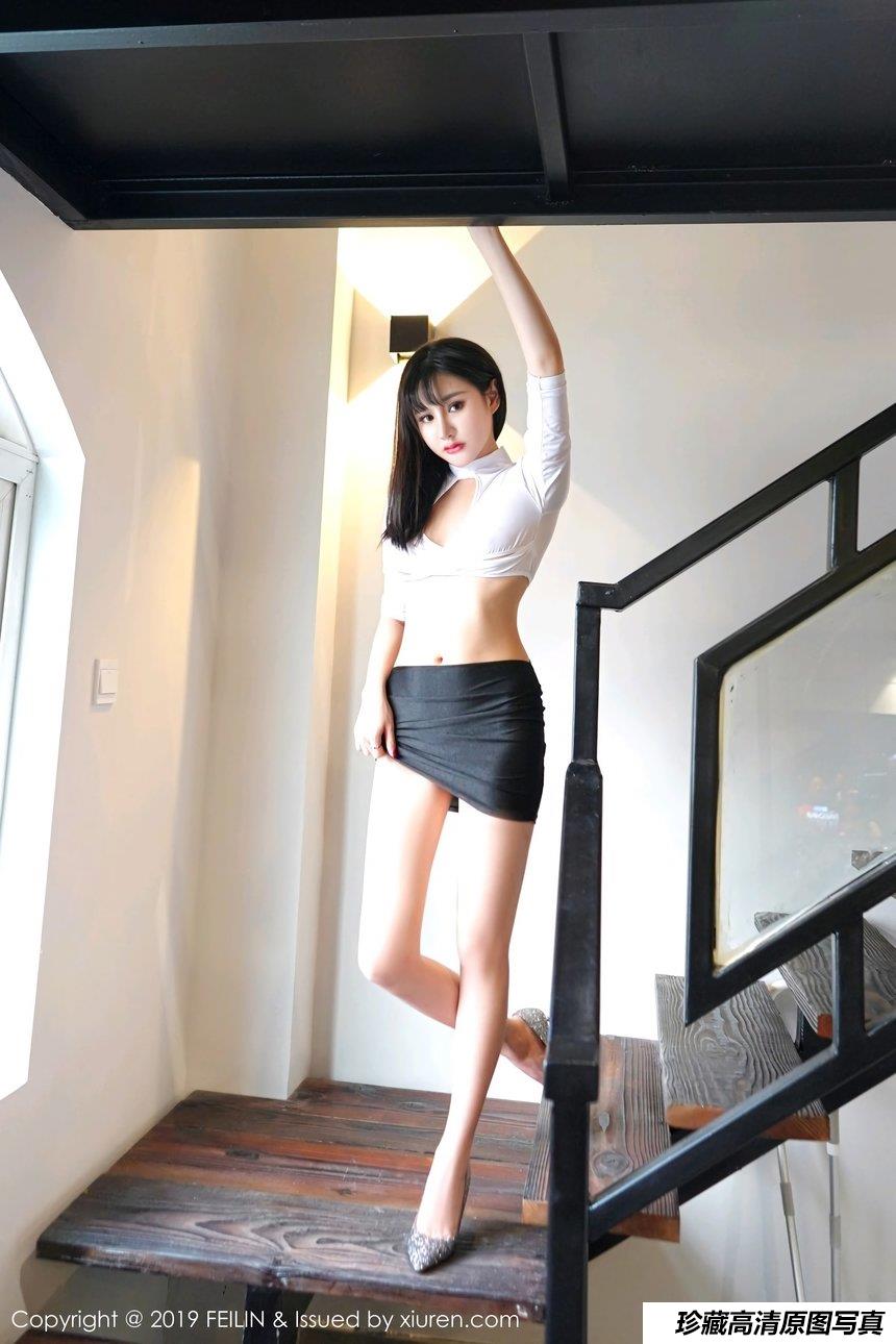 [FEILIN嗲囡囡] 2019.10.09 VOL.210 Celina青妍 [50+1P]-绅士图
