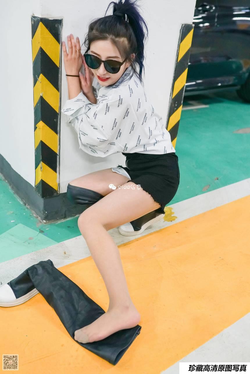 [SIEE丝意] No.067 婷婷 停车场的故事 [49P]