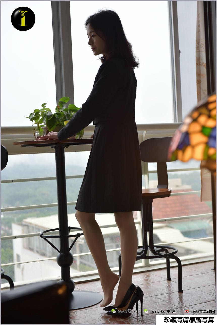 [IESS异思趣向] 普惠集 019-小六 经典裸氨肉色油亮丝第二集