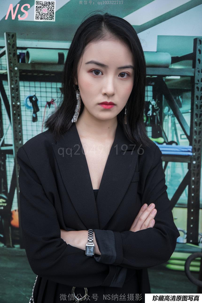 纳丝摄影 忆霜特殊的美妙长靴丝袜 [64P1V-1.08GB]-绅士图