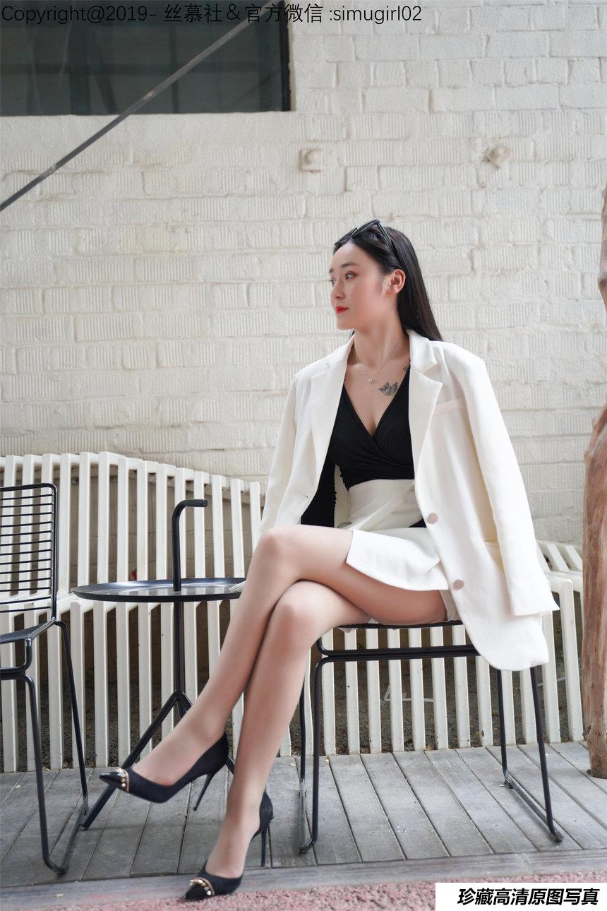 丝慕写真 模特：玉儿 《御姐的故事》