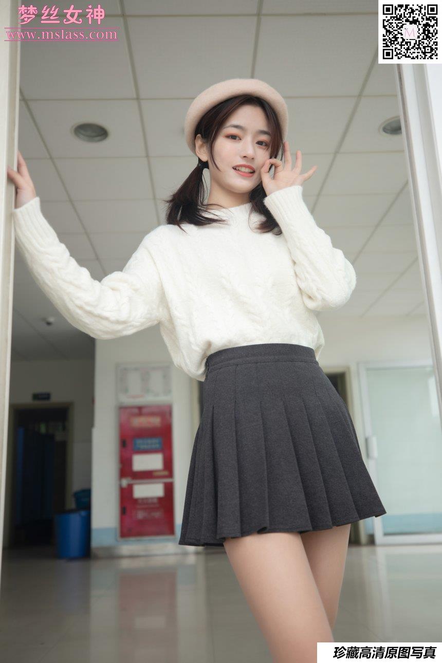 [MSLASS梦丝女神] 2019.11.19 NO.067 《璇璇 9分五官的校花》[62+1P433M]