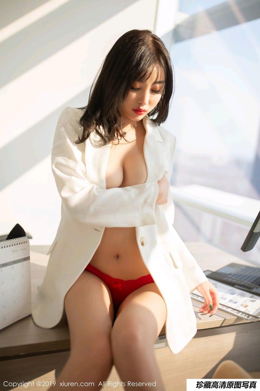 [XiuRen秀人网] 2019.12.16 No.1853 杨晨晨sugar [77+1P]