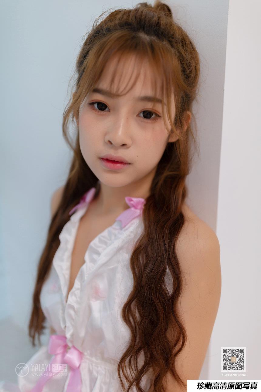 [YALAYI雅拉伊] 2019.11.04 Y449 秋萍 少女的新浴袍 [63+1P]