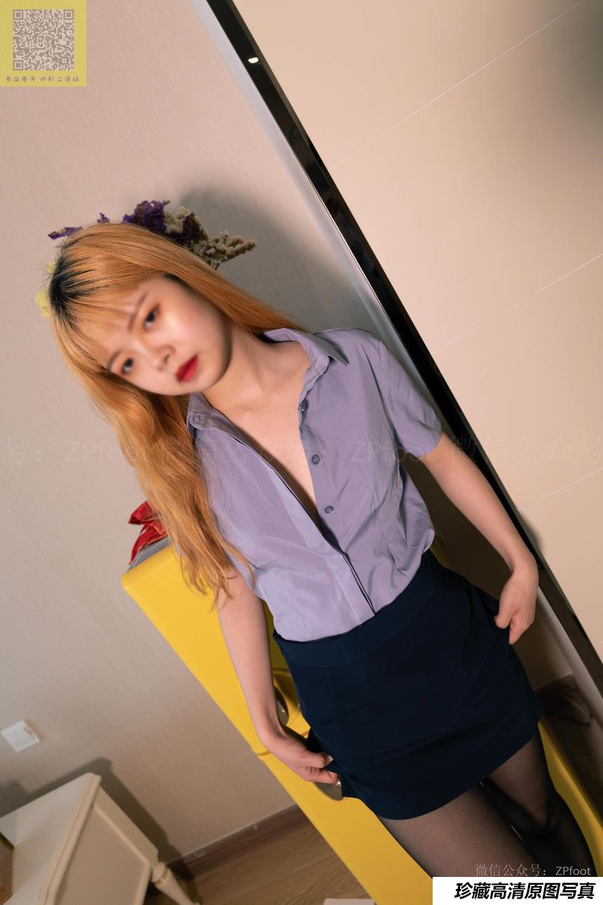 山茶摄影 – 漂亮的黑丝美腿少妇