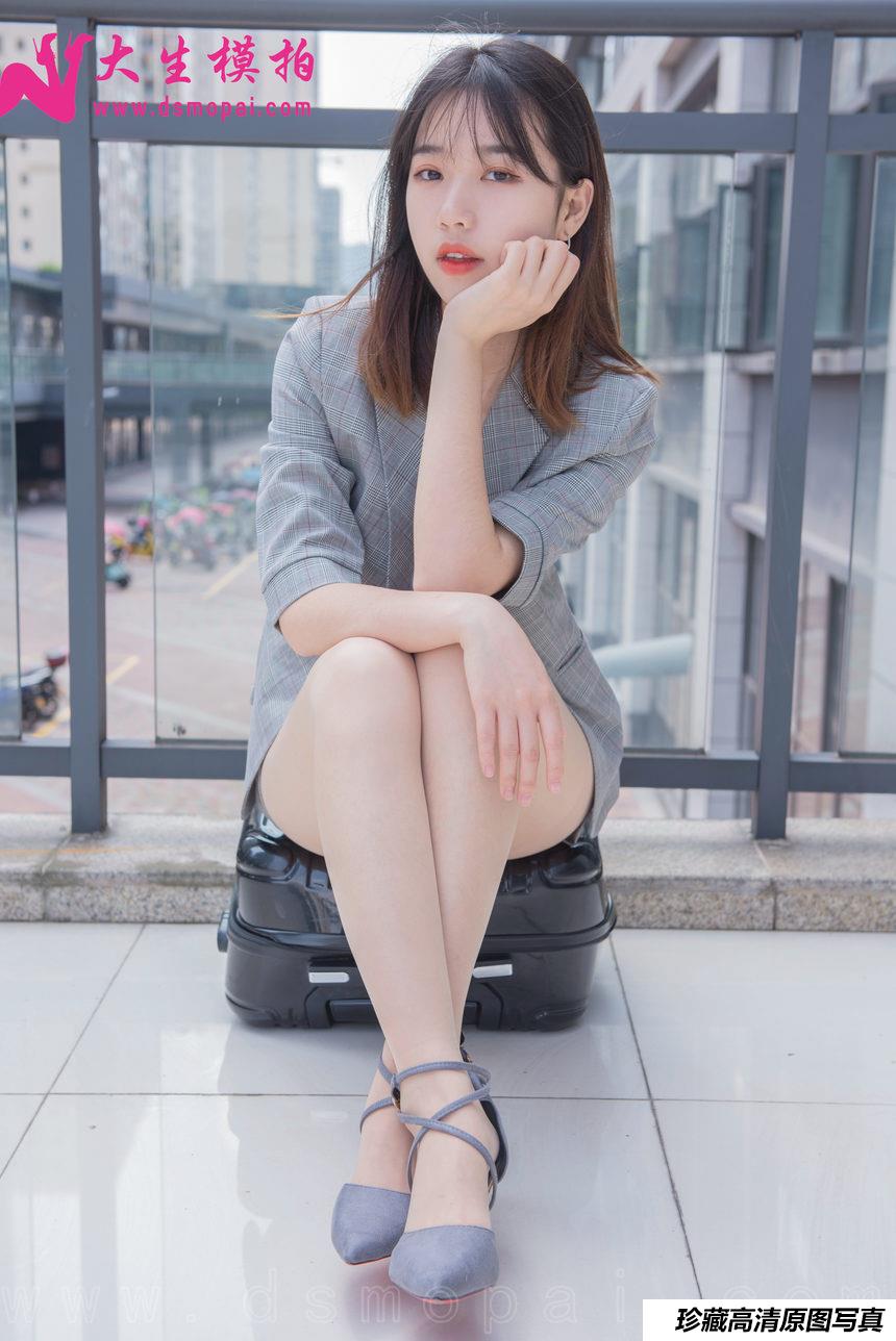 [大生模拍] 小鹿 职业套装（69P+1V）