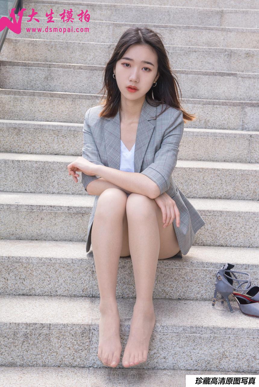 [大生模拍] 小鹿 职业套装（69P+1V）