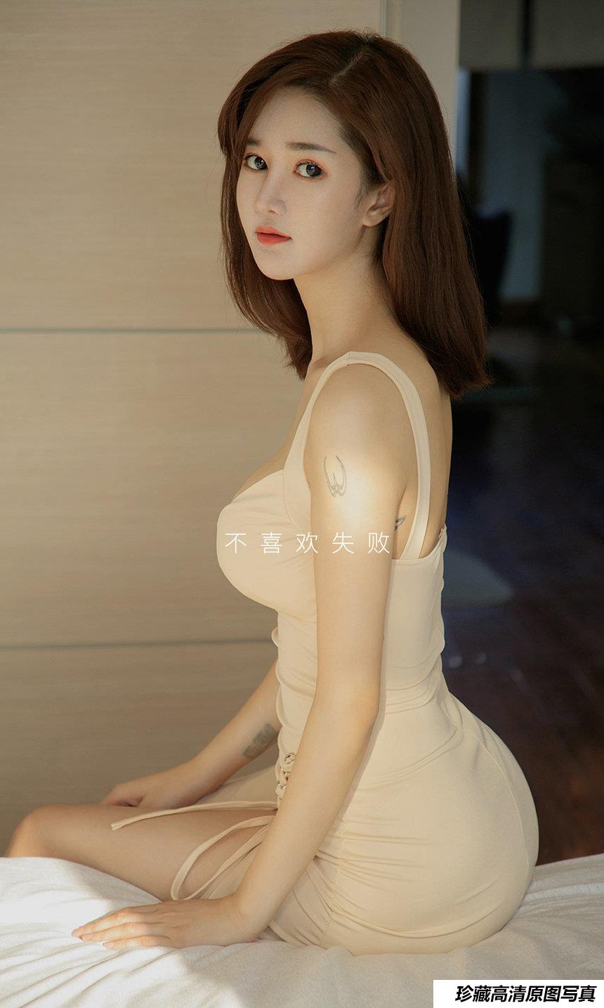 [Ugirls尤果网] 爱尤物 2019.11.11 No.1636 Jenimfer 不爱错过 [35P]