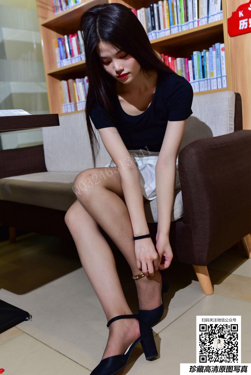 大生模拍 No.001 小冉 阅览室偶遇咖啡丝 [63P1V-376MB]