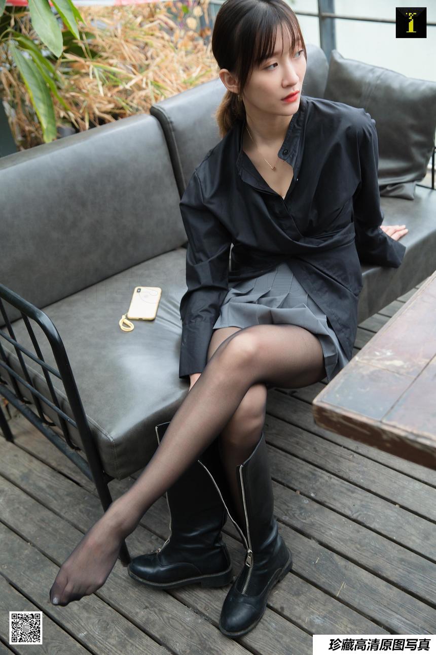 [IESS异思趣向]2019.12.29 丝享家649：秋的长靴与黑丝 [94P]