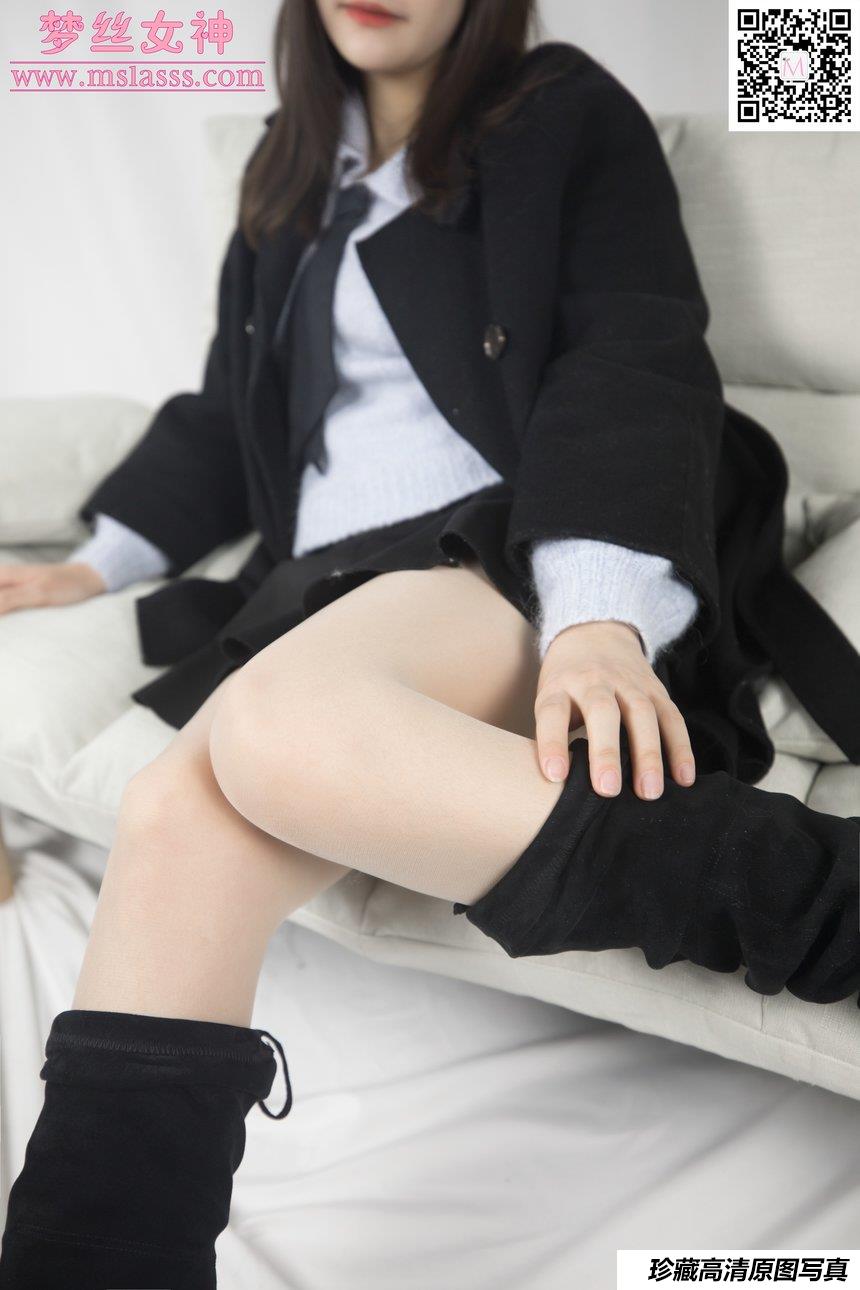 [MSLASS梦丝女神] 2020.01.07 NO.083 《小盐 黑风衣下的美腿》[60+1P418M]