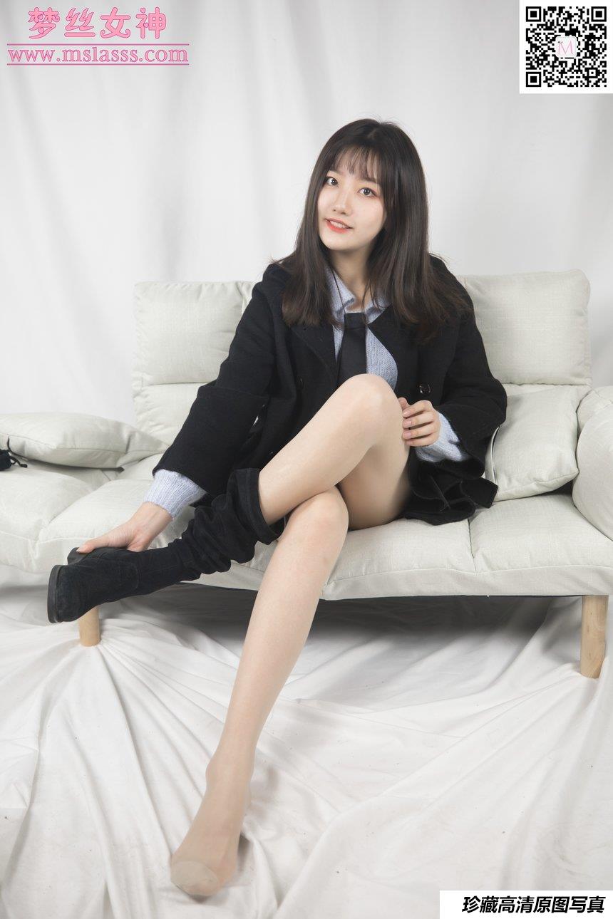 [MSLASS梦丝女神] 2020.01.07 NO.083 《小盐 黑风衣下的美腿》[60+1P418M]