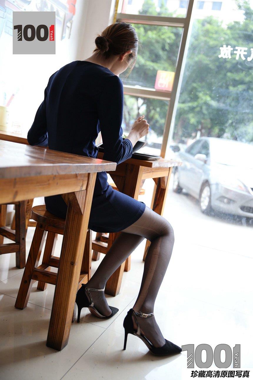 [IESS异思趣向] 一千零一夜 模特草莓《营业员的午饭时间》