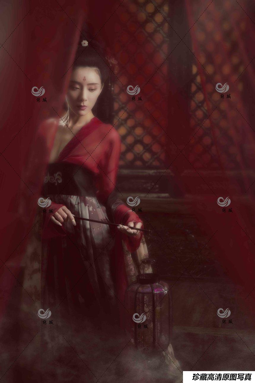 [TouTiao头条女神] 2019-12-10  莫晓希 贵妃醉酒