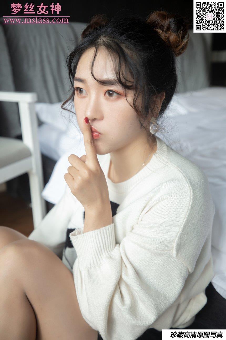 [MSLASS]梦丝女神 - 雨晨 白卫衣下的美 [64P-461MB]