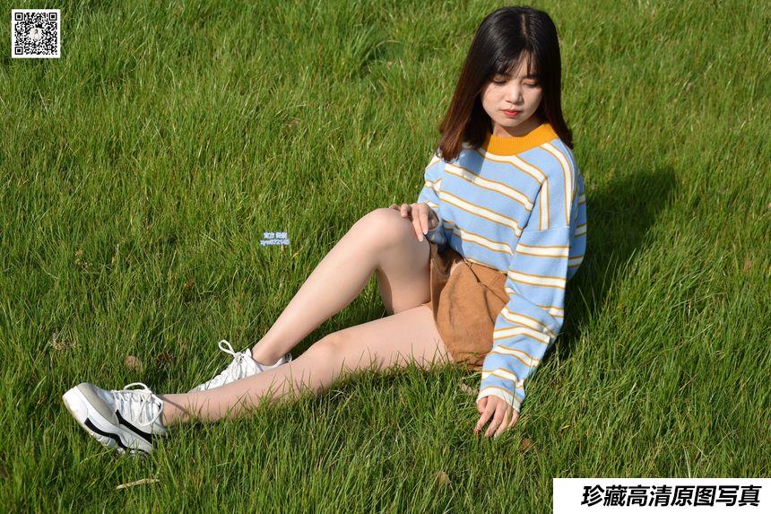 大生模拍 No.013 欣欣 青青芳草地 悠悠丝袜情 [49P-202MB]