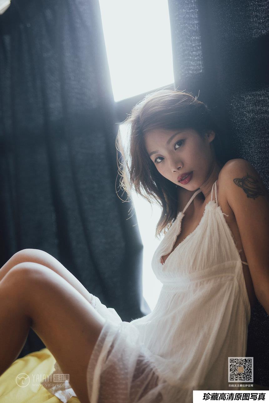 [YALAYI雅拉伊] 2020.01.17 Y522 静初《薄纱雾绕》[48+1P]