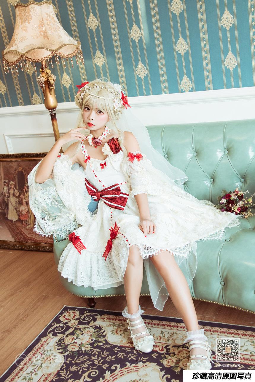 [YALAYI雅拉伊] 2020.01.15 Y520 阿禾《梦幻洛丽塔》[41+1P]