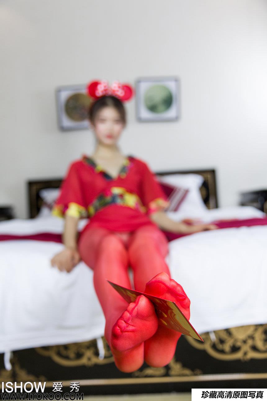 [ISHOW爱秀]2020-01-24 NO.213 杨伊伊Eva 鼠你最美[30+1P176M]