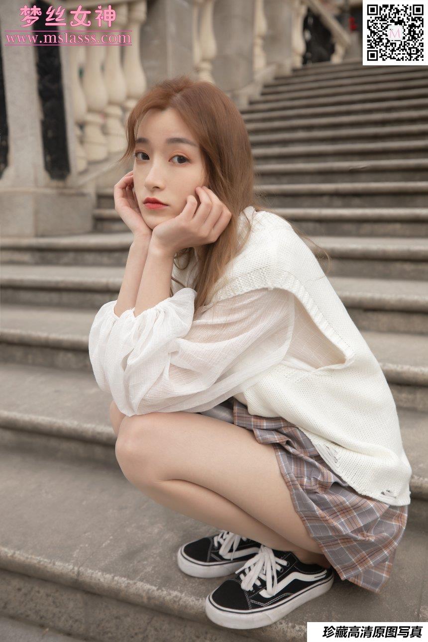 [MSLASS梦丝女神] 2020.03.10 NO.097 晓晓《女神的丝袜》[90+1P684M]