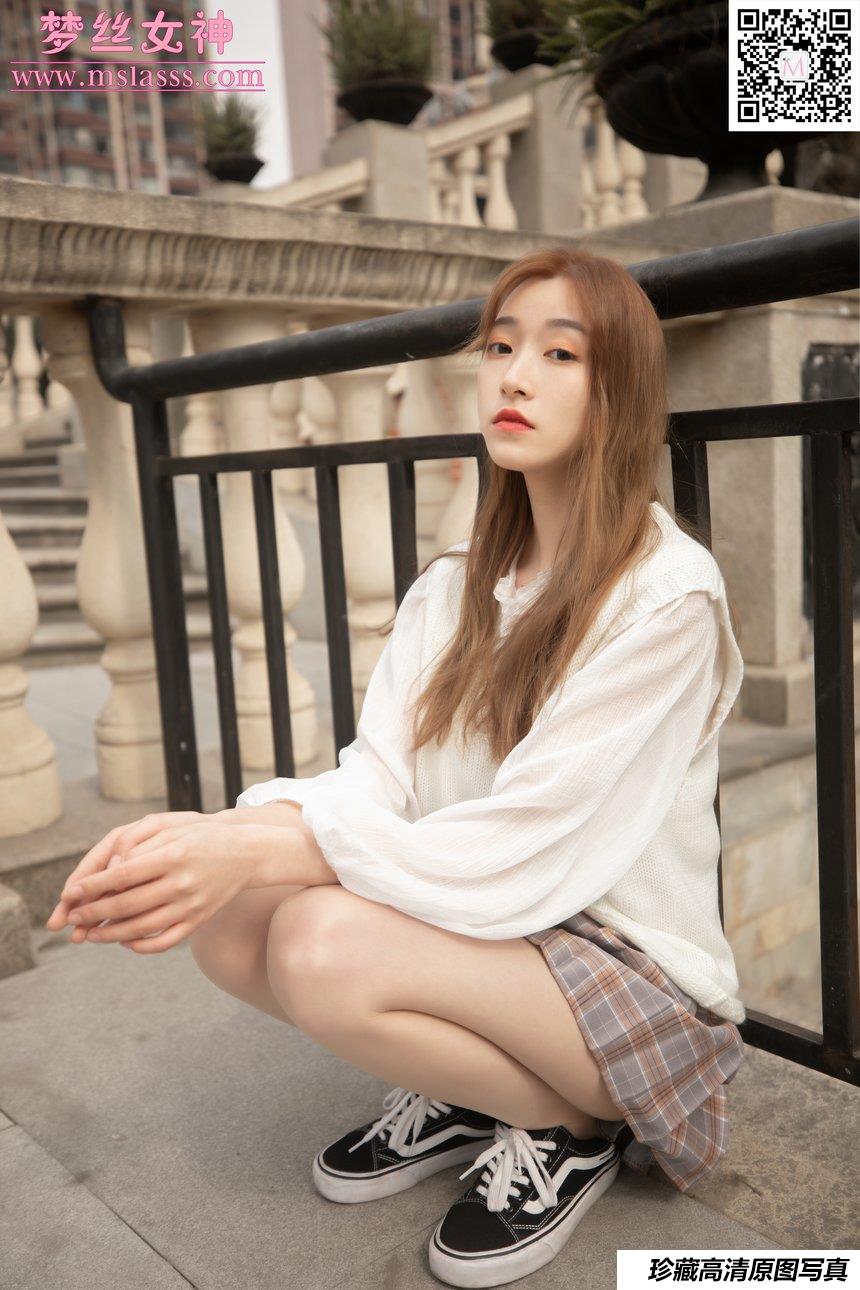 [MSLASS梦丝女神] 2020.03.10 NO.097 晓晓《女神的丝袜》[90+1P684M]