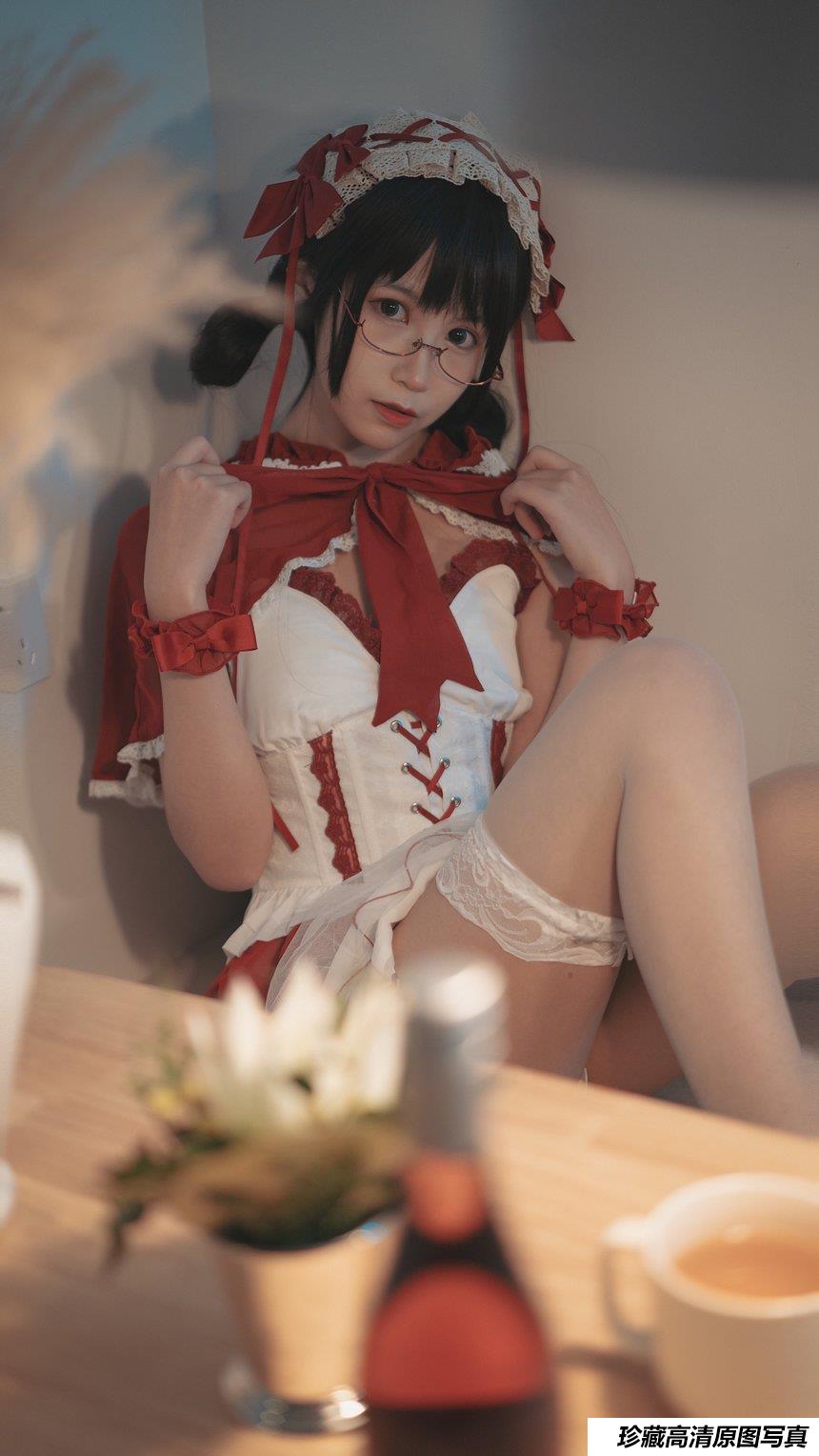 逐月Su - 小红帽 [33P-90MB]