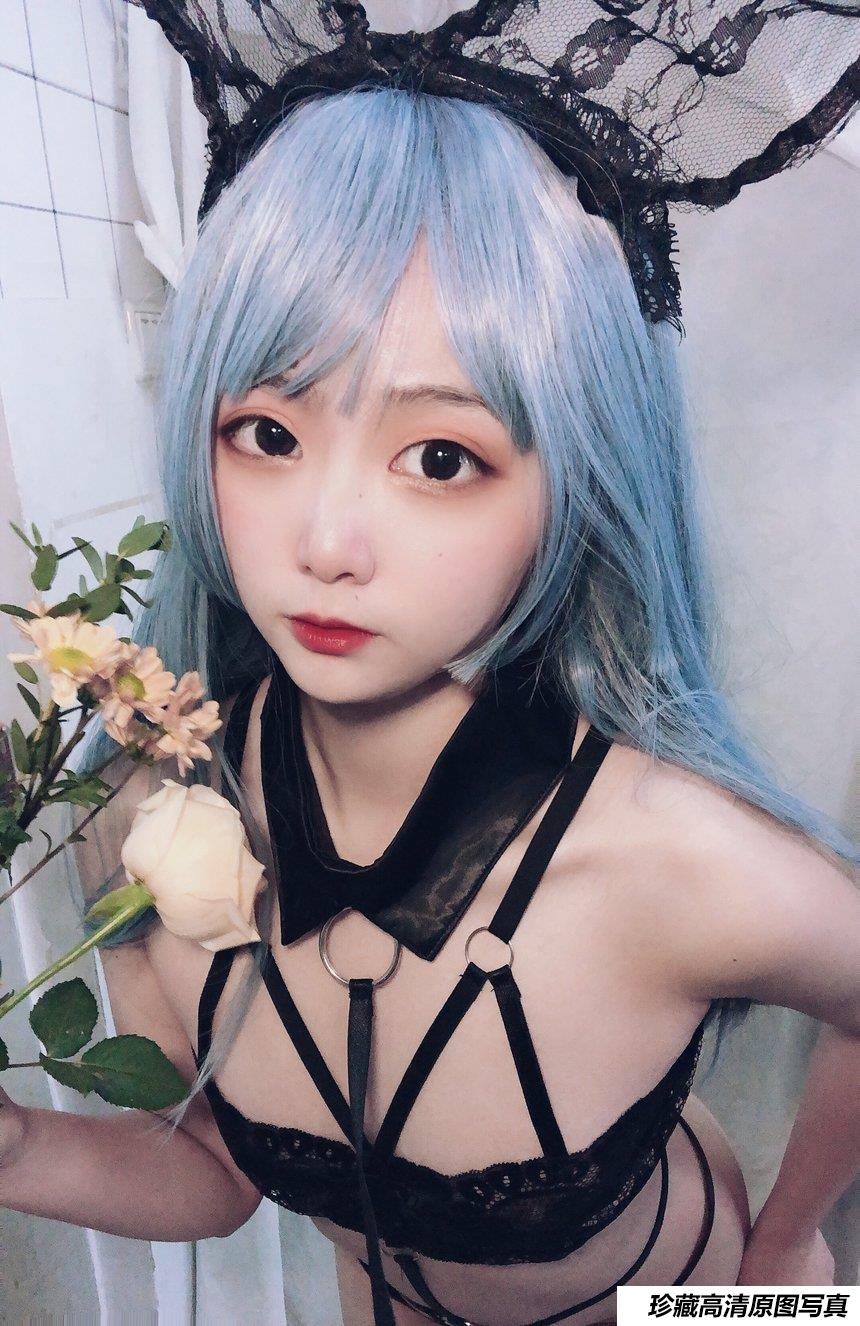 是青水 - 情趣内衣自拍 [24P-22MB]