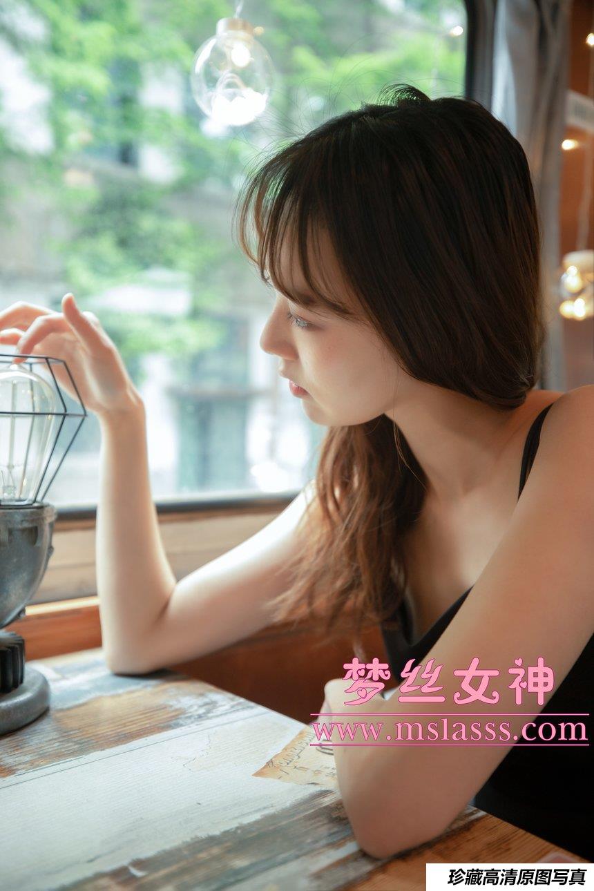 [MSLASS梦丝女神] 2020.04.25 NO.110 玥玥《火车超自然系》[60+1P594M]