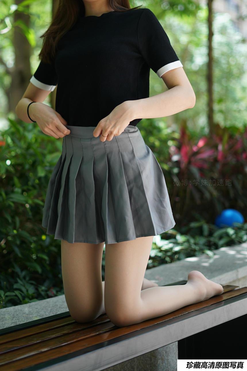 学妹加速跑 XM048《这天气看有点热-琪琪》[88P1V-201MB]