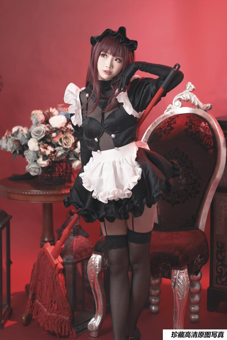 面饼仙儿：颜值超赞身材超棒的性感coser [143P]