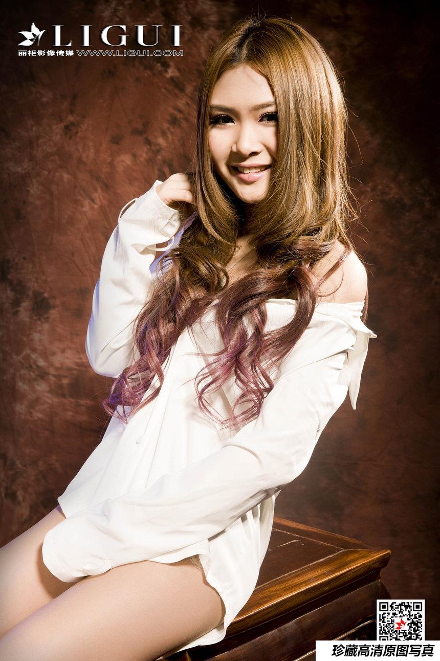 [Ligui丽柜]2020.04.29 网络丽人 Model 允儿[69+1P124M]