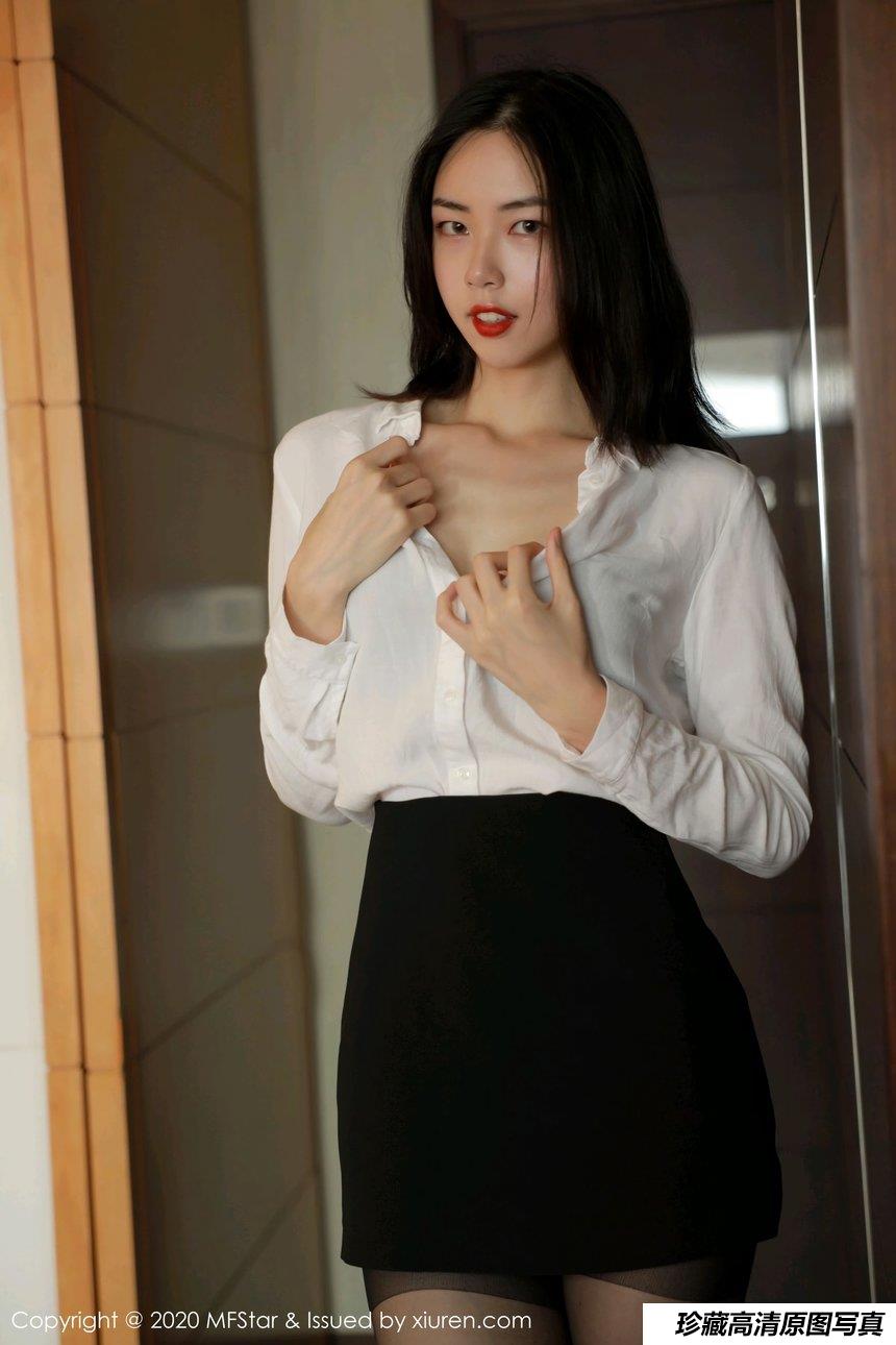 [MFStar模范学院] 2020.08.19 VOL.371 噜噜妞儿 [56+1P]