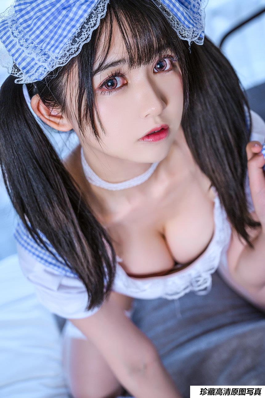 [鳗鱼霏儿]蓝白女仆 [33P/1V]