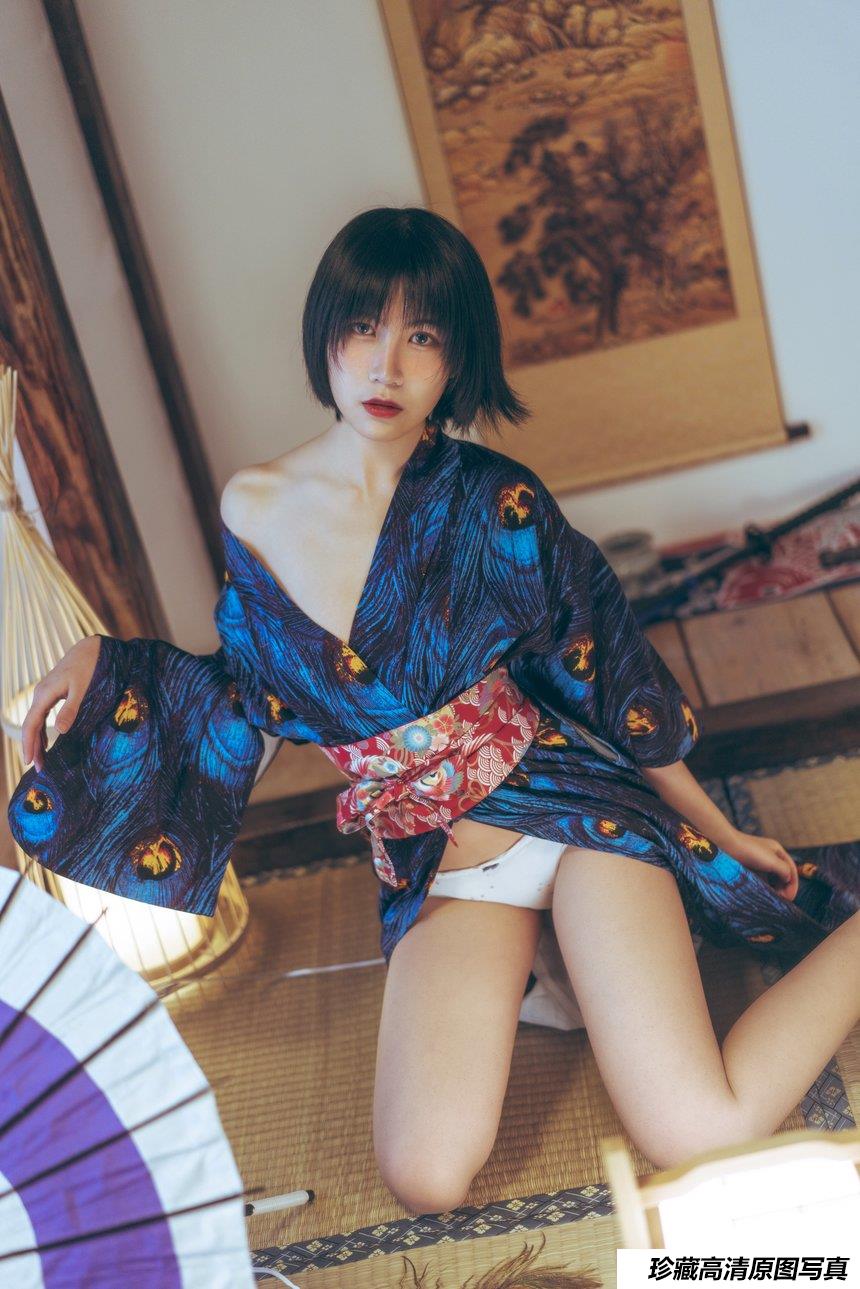 [逐月su(枸名SU)]孔雀和服 [39P]