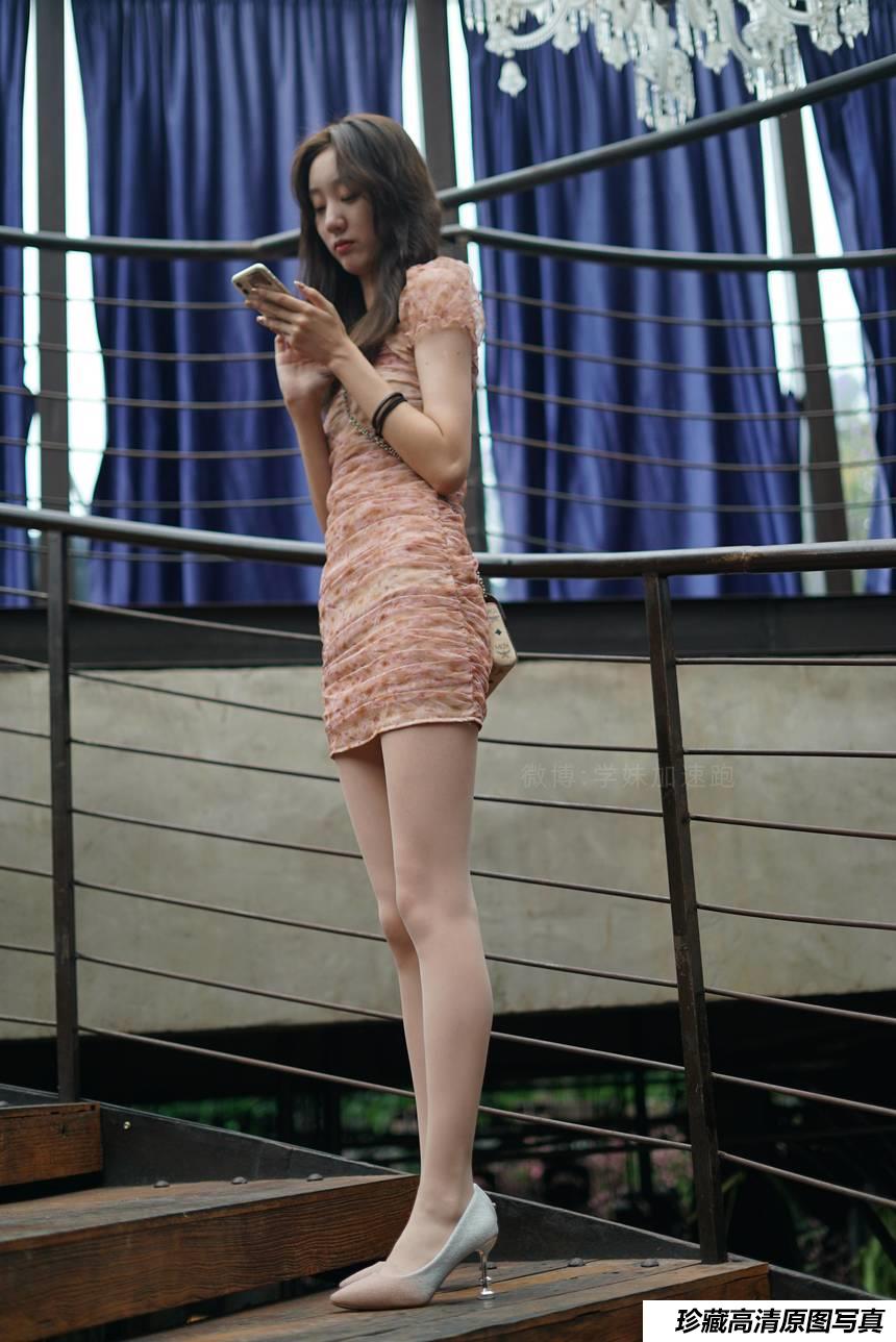 学妹加速跑 XM095《这！就叫美腿-九九》 套图+视频